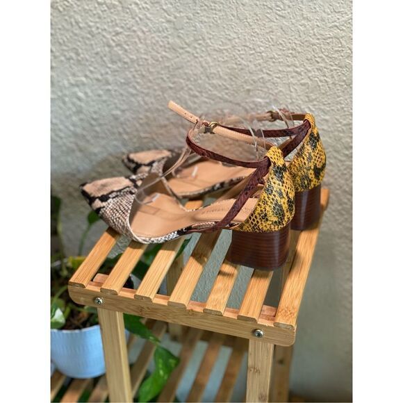 Gibson Latimer Snake Print Sandals - Picture 3 of 3